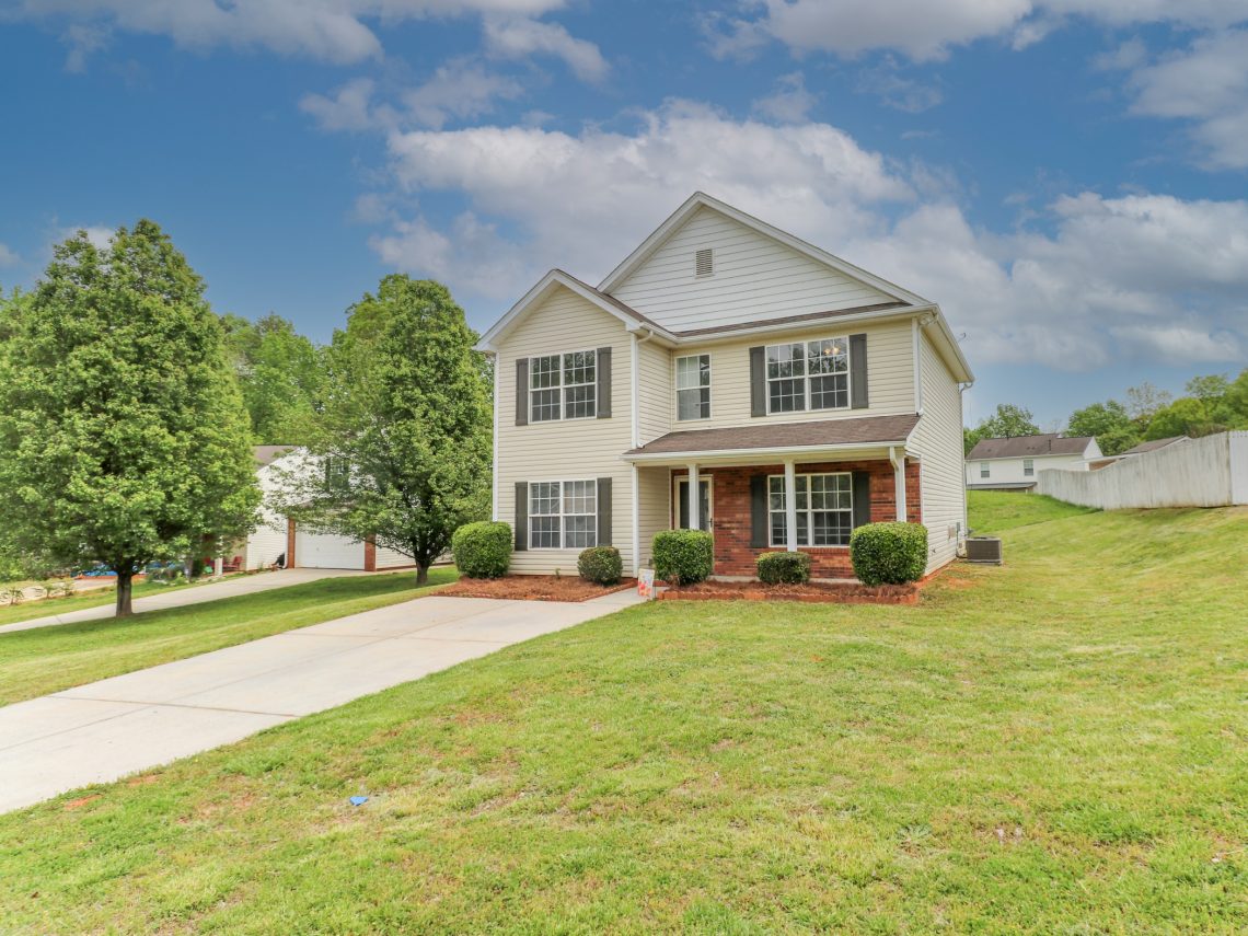 Charlotte home under contract