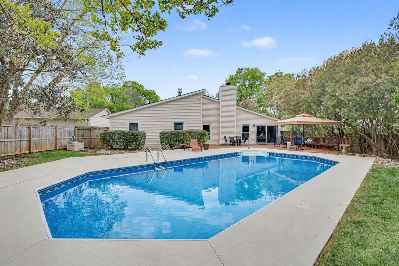 south charlotte homes with pool backyard lifestyle